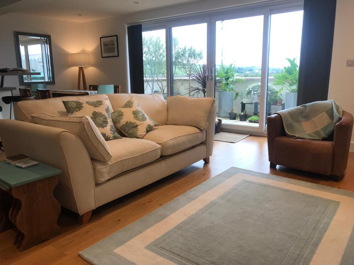 Modern Apartment With Stunning Views, Close To Amenities And St Ives Hayle Ngoại thất bức ảnh
